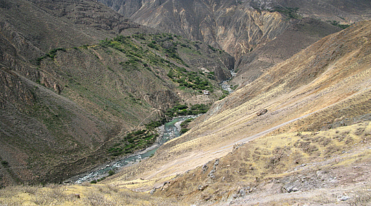 LLahuar Valley - Llahuar Lodge In The Colca Canyon - Colca Llahuar Lodge