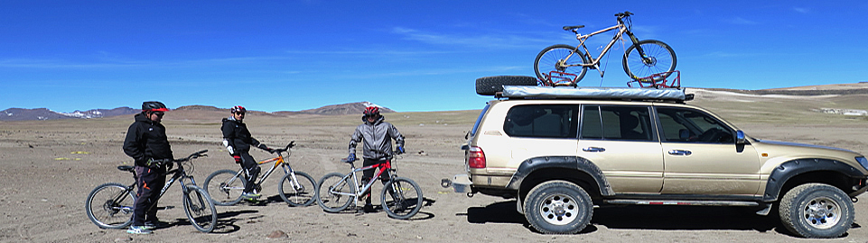 Bike tour from Nevado Misti Colca canyon