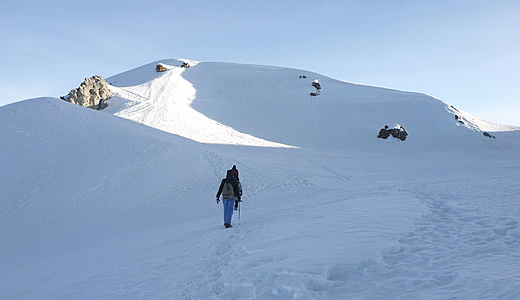 Climbing To Nevado Chachani 6070M