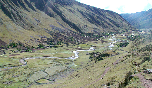 Lares Valley - LaresTrek - TrekkingLares - Trek To Lares And MachuPicchu