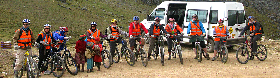 Peru Mountain Bikers