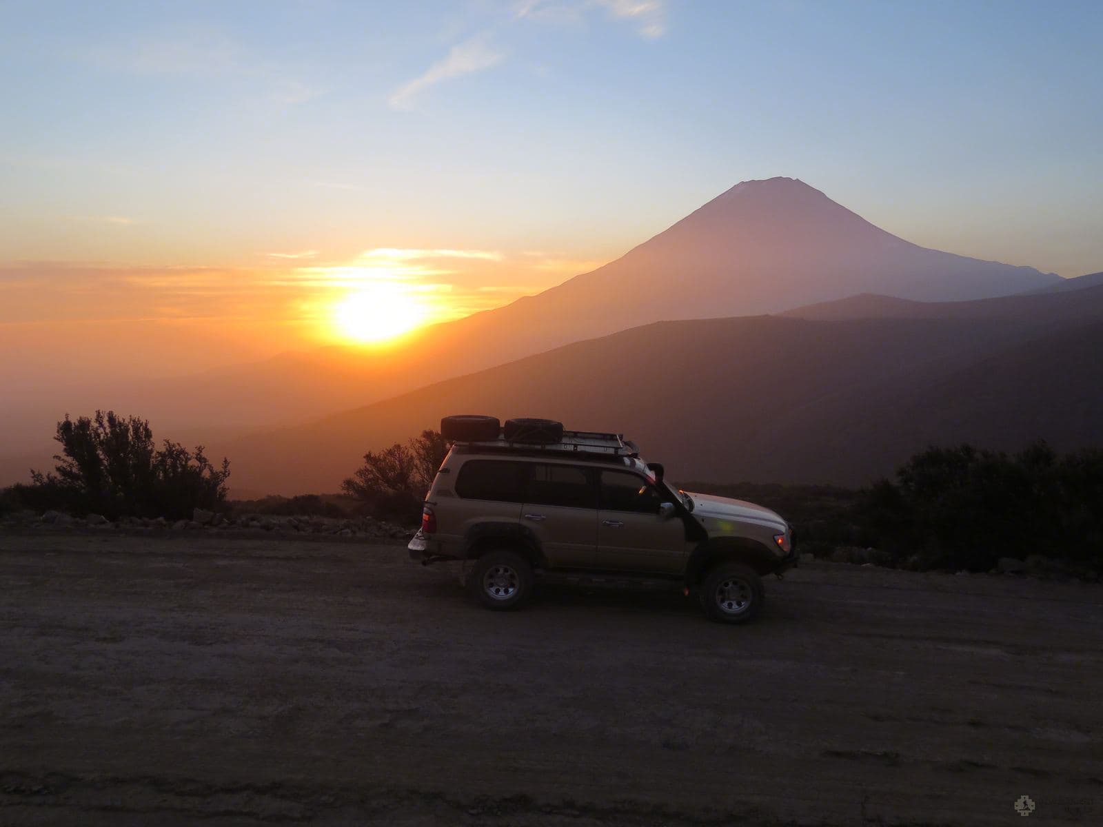 4x4 & Vehicle Rental